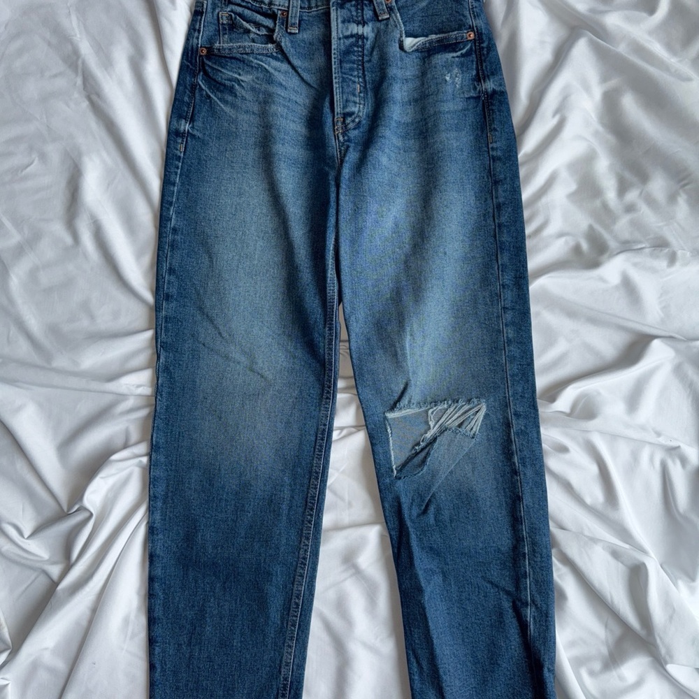 Old Navy Sky Hi Straight Jeans